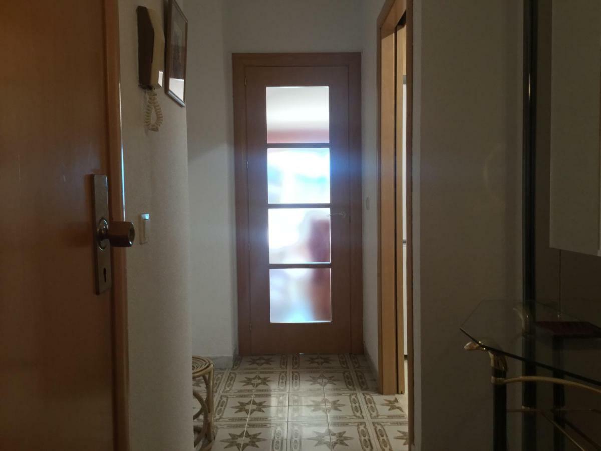 Sea Front Apart. 2 Pools / 1ª Linea. 2 Piscinas Apartment Segur de Calafell Ngoại thất bức ảnh