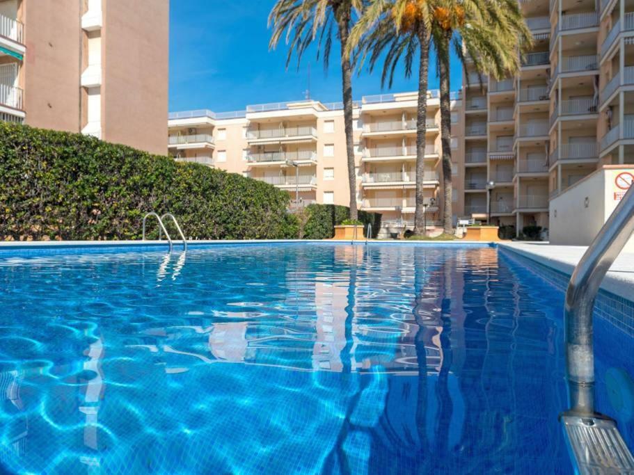 Sea Front Apart. 2 Pools / 1ª Linea. 2 Piscinas Apartment Segur de Calafell Ngoại thất bức ảnh